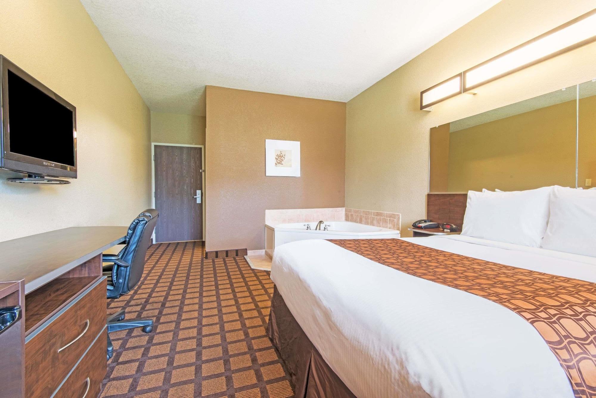 Microtel Inn And Suites Montgomery Exteriör bild